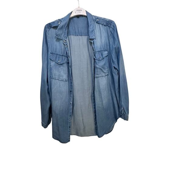 Velvet Heart Women's Blue Denim Blouse Button Front Tunic Top Size Medium - Picture 1 of 6